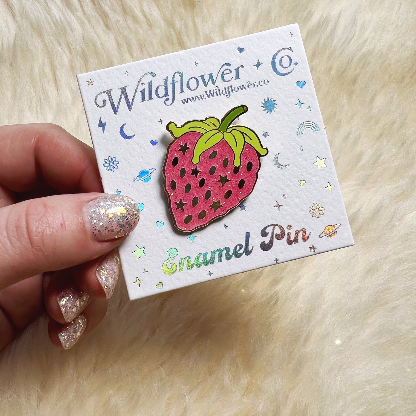 AC00254-PNK-OS - Strawberry Enamel Pin - Pink Glitter Pin - Fairycore Cottagecore - Fruit - Strawberry Jewelry - Wildflower + Co (2)