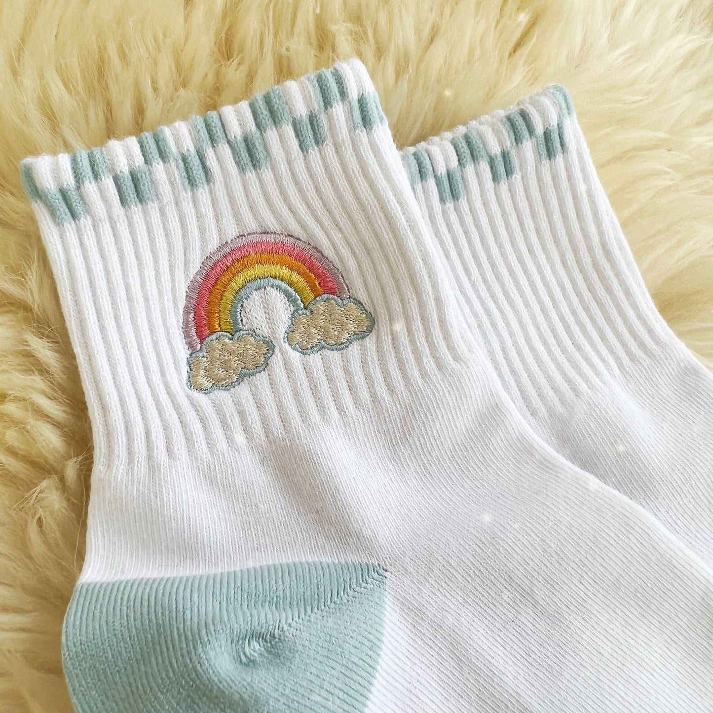AC00408-MLT-OS - Rainbow Embroidered Athletic Ankle Sock - Wildflower + Co detail
