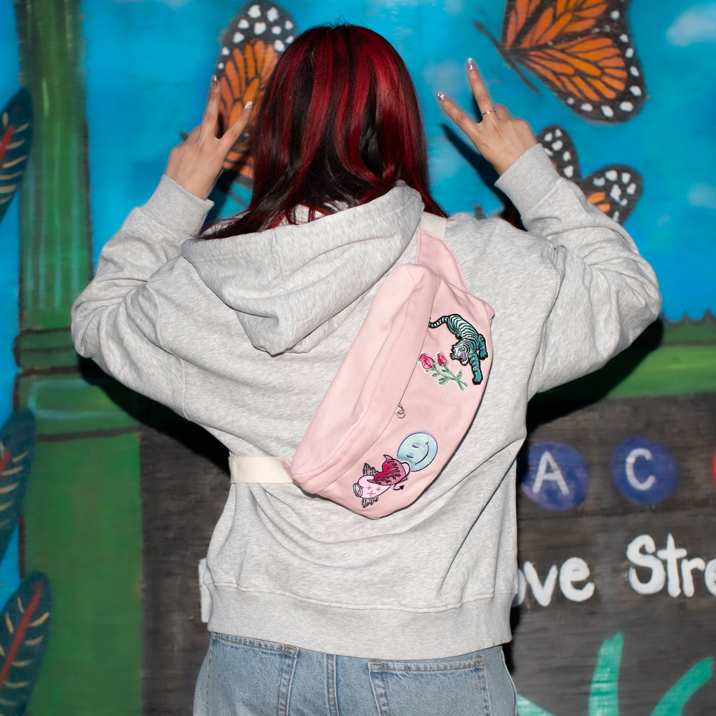 Fanny Pack w. Embroidered Patch