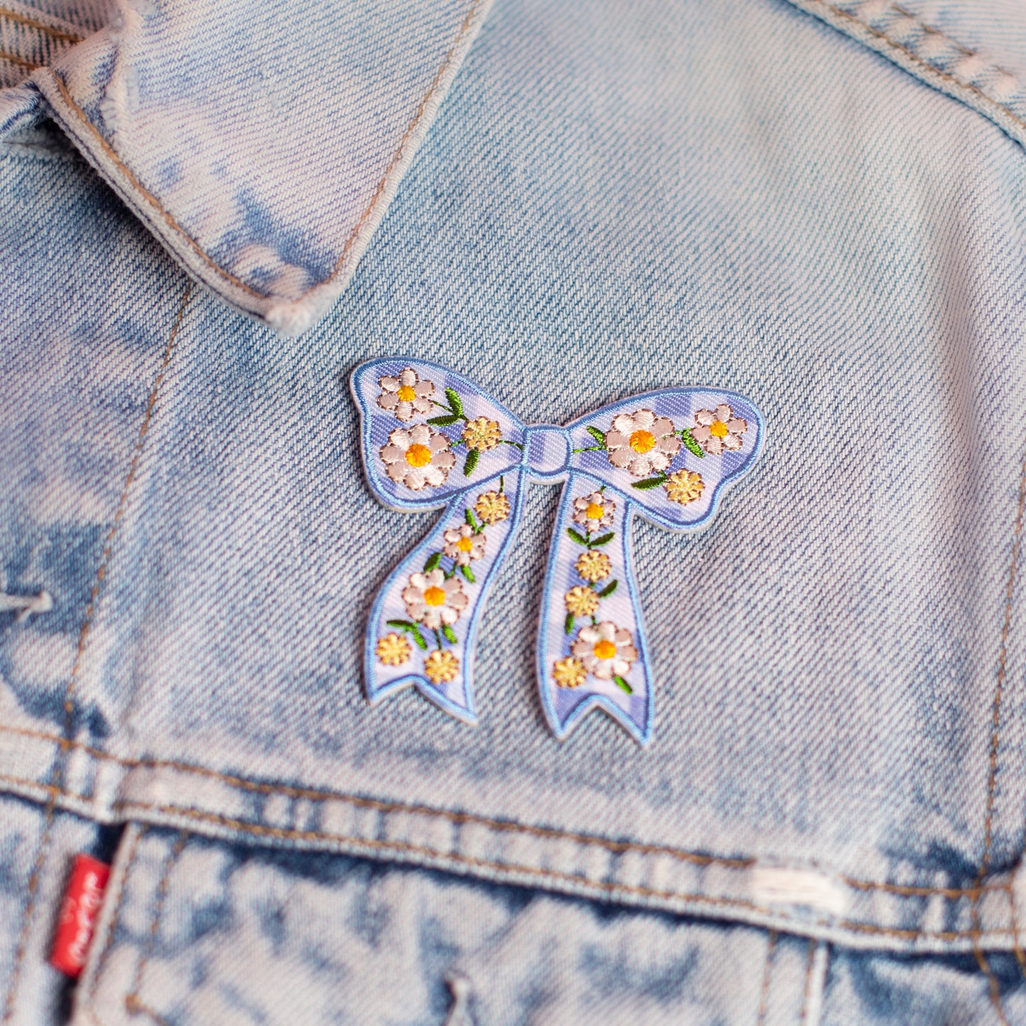 Daisy Bow Patch - Blue Gingham