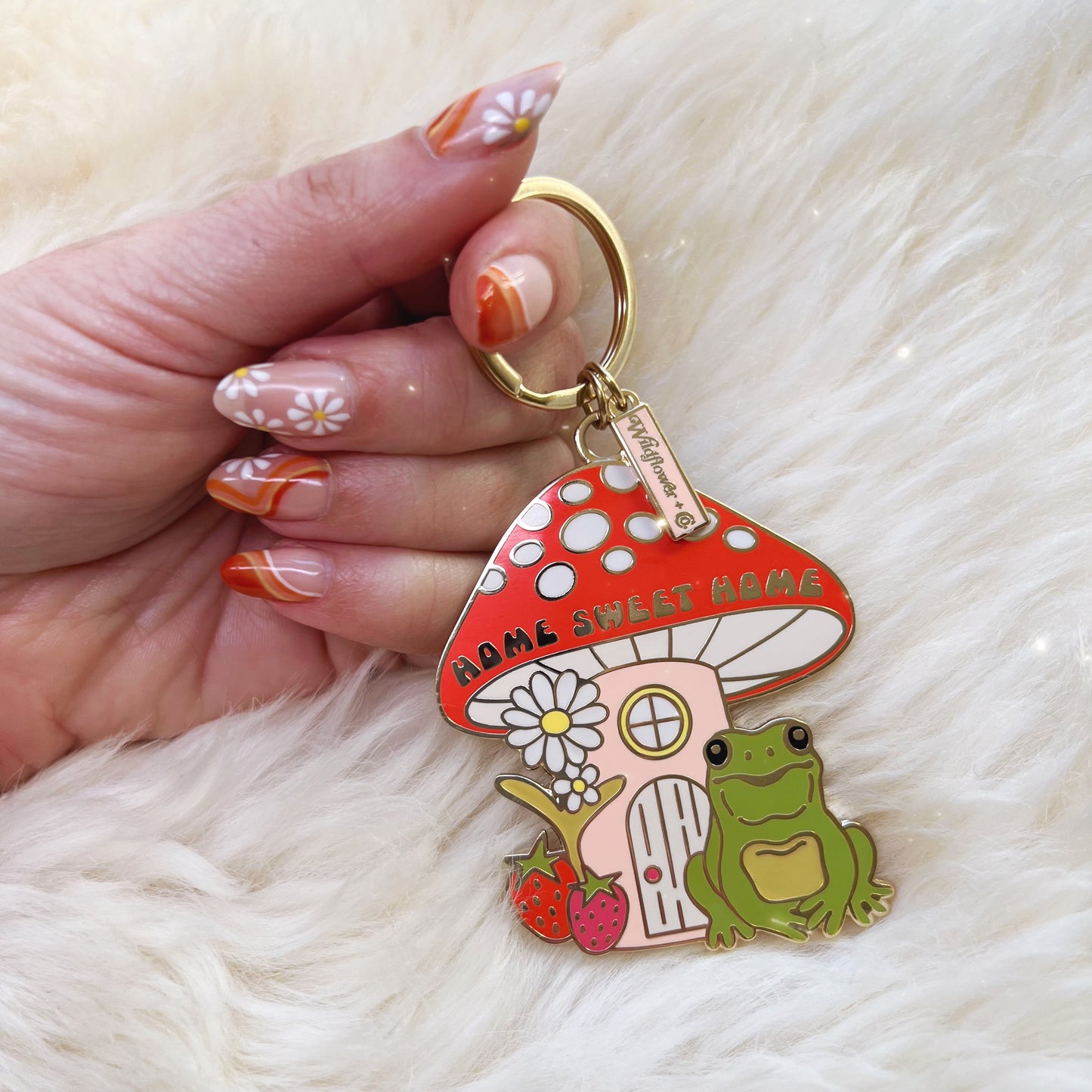 AC00240-MLT-OS Home Sweet Home Frog & Mushroom Keychain - Enamel Keychain - Cottagecore - Wildflower + Co. Gifts 