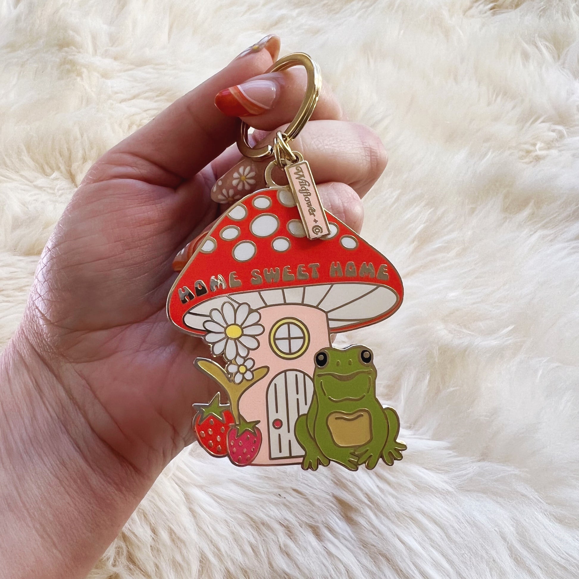 AC00240-MLT-OS Home Sweet Home Frog & Mushroom Keychain - Enamel Keychain - Cottagecore - Wildflower + Co. Gifts (2)