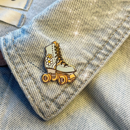 1 - Roller Skate Enamel Pin - Roller Derby - Roller Disco - Derby Girl Cute Gift - Bag Charm - 70s Daisy Rainbow  Mushroom Moon Strawberry Milk - Wildflower + Co blue daisy retro