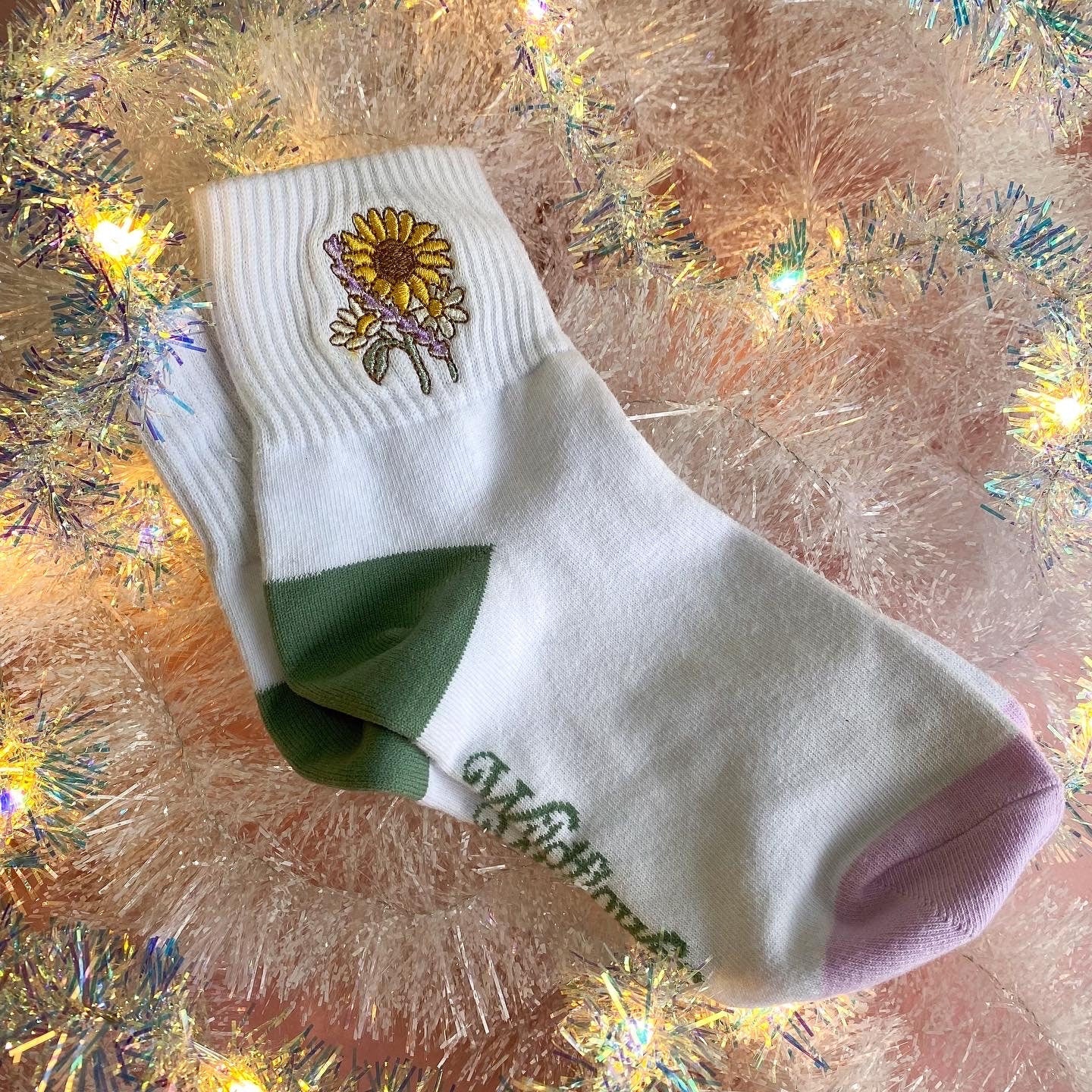 AC00406-MLT-OS - Sunflower Embroidered Athletic Ankle Sock - Wildflower + Co (1)