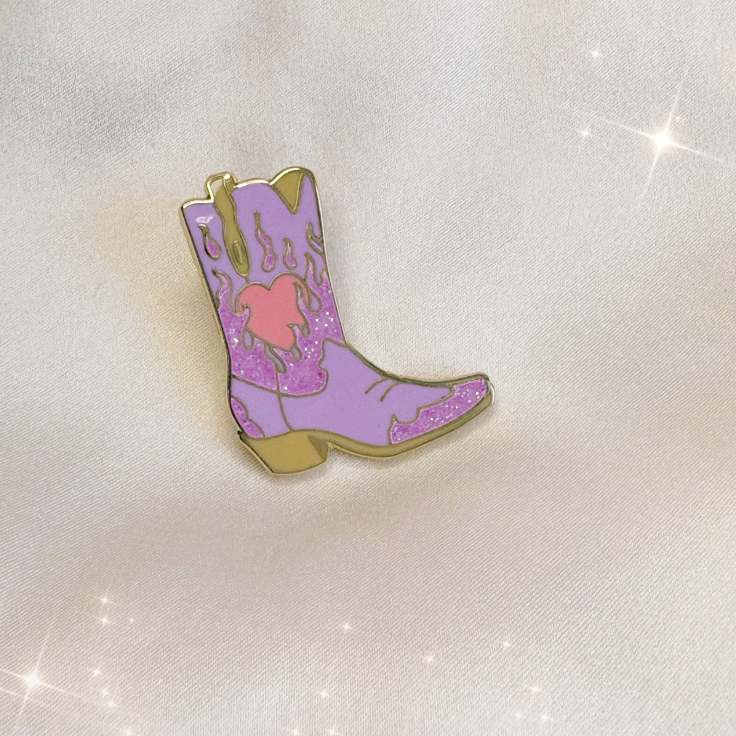AC00462-HOT-OS - Flaming Heart Cowgirl Boot Pin - Hot Pink - Cowboy Boot Pins - Southern Western Southwest Accessories - Flaming Heart Pin - Wildflower + Co LILAC
