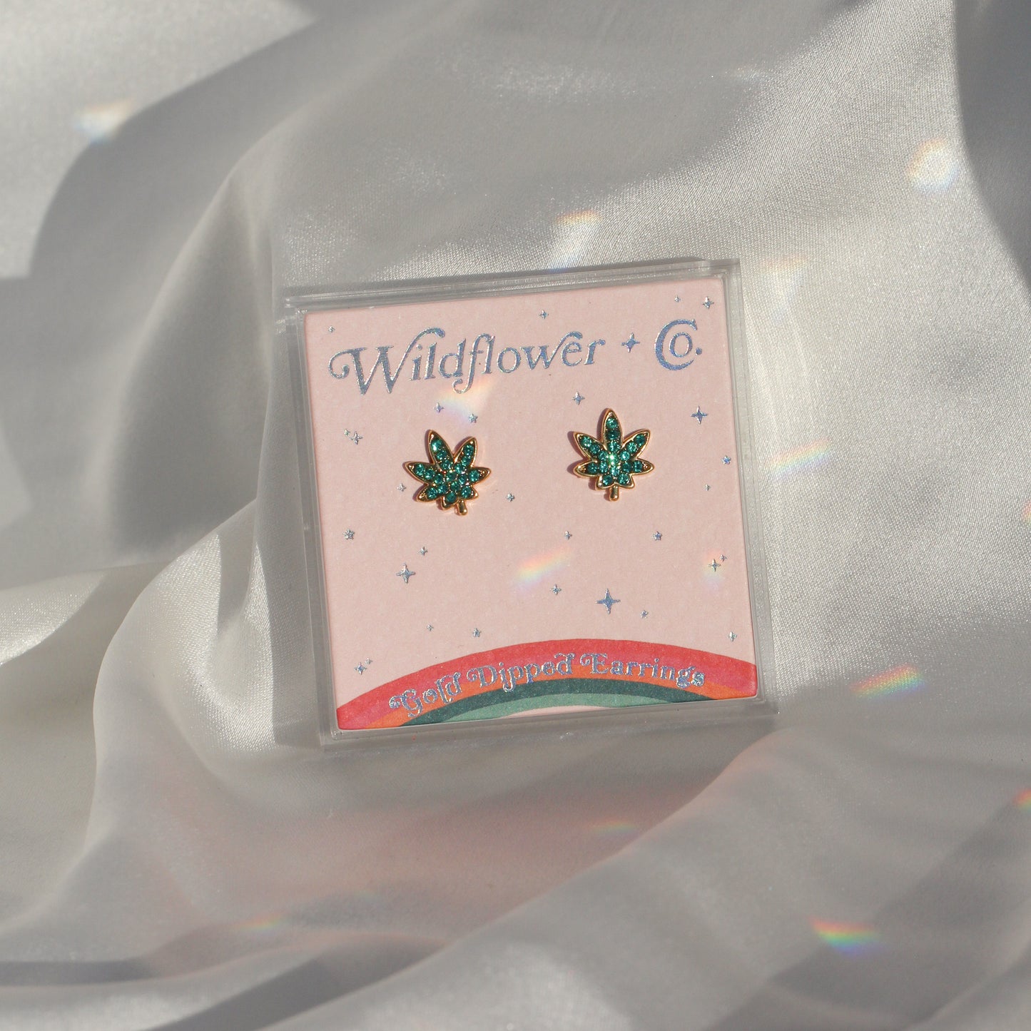 JW00886-GLD-OS-R - Weed Stud Earrings - Wildflower + Co box