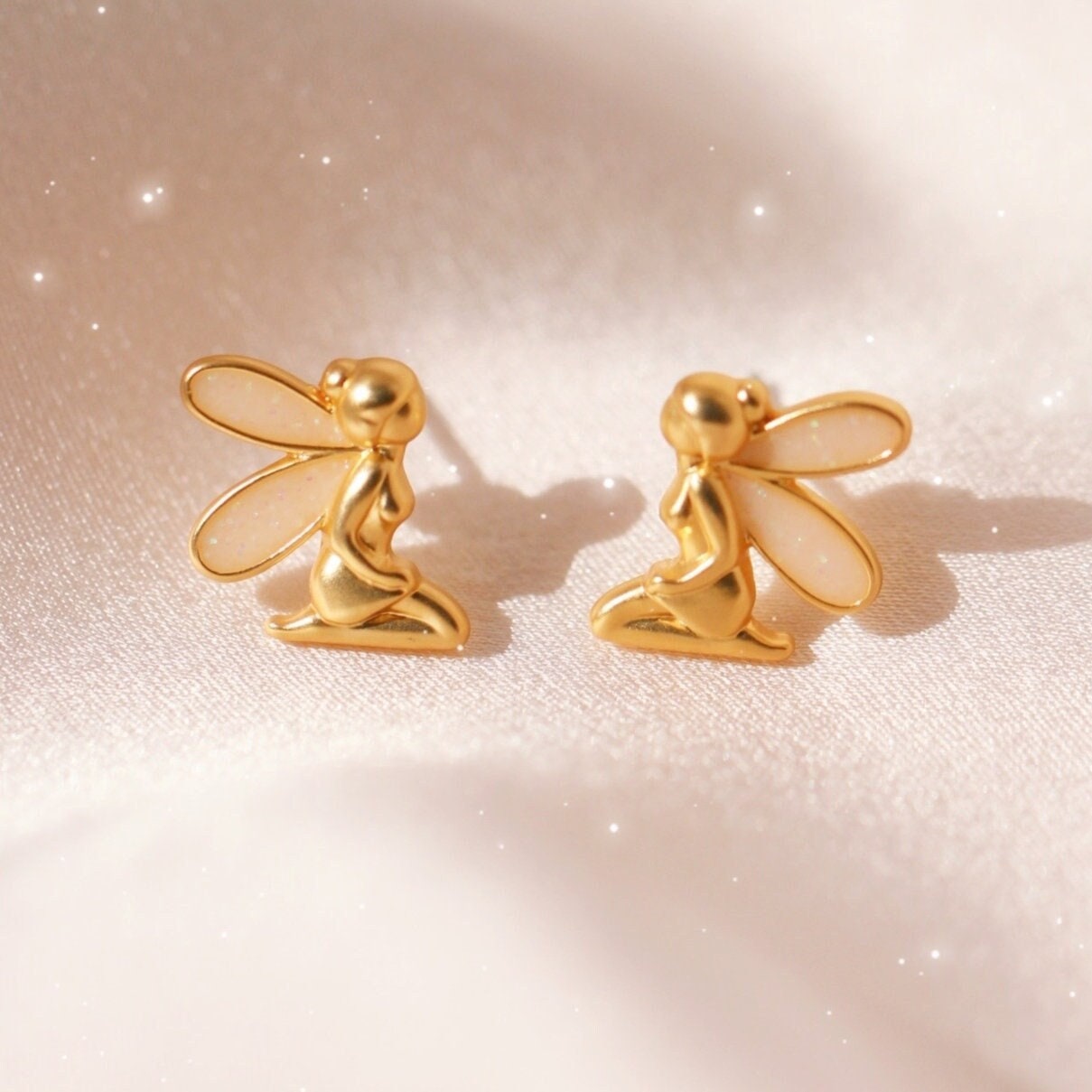 JW00952-GLD-OS - Fairy Stud Earrings - Wildflower + Co (6) satin