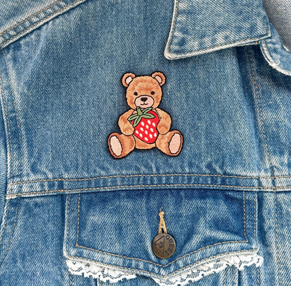 Teddy Bear w. Strawberry Patch