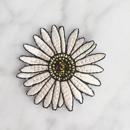 TR00067-MLT-OS-R - Daisy Flower Iron On Patch - Wildflower + Co clean