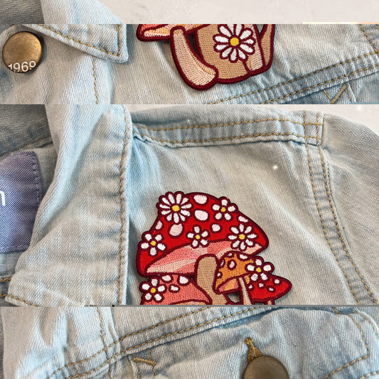 Mushroom & Daisy Cluster Patch