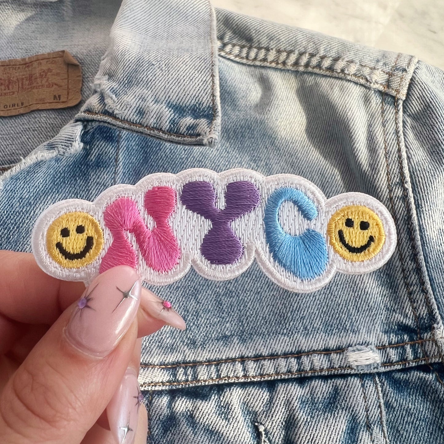 TR00633-MLT-OS - NYC Smiley Patch - Embroidered Iron on Patches for Jackets - Cute New York City Souvenir Gift - Wildflower + Co (4) hand