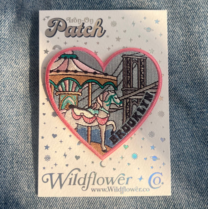 TR00635-MLT-OS - Brooklyn Bridge Heart Patch - Embroidered Iron on Patches for Jackets - Dumb Brooklyn NYC Souvenir - Wildflower + Co (3) ON CARD