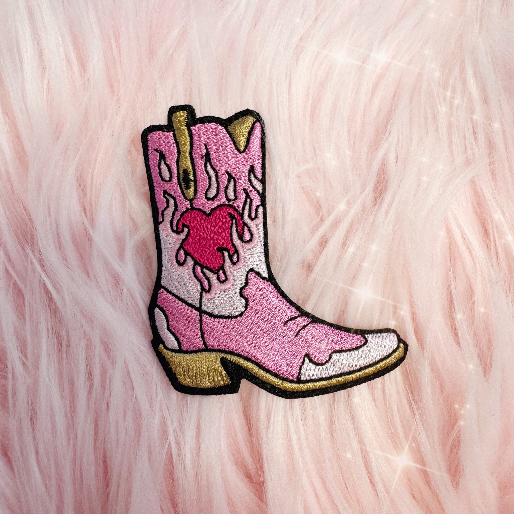 TR00648-LIL-OS - Burning Love Cowgirl Boot Patch, Lilac Pink fur