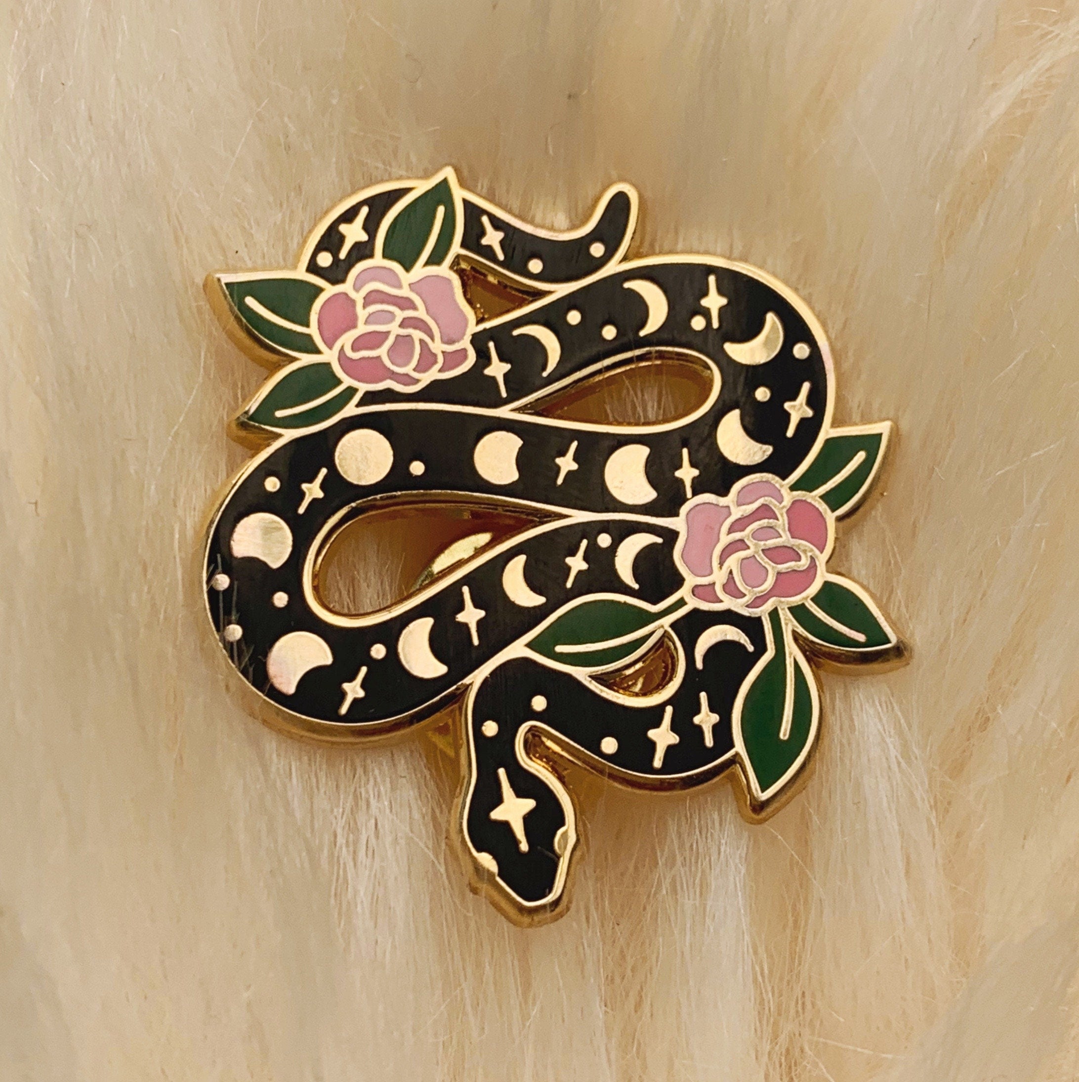 Snake Key Pin Snake Enamel Pin – WildflowerCoShop