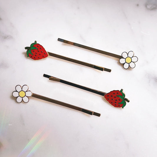 Strawberry & Daisy Bobby Pins