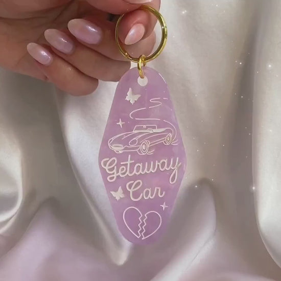 Getaway_Car_Motel_Keychain_-_Lilac_Opalescent_-_Taylor_Swift_Swiftie_VIDEO