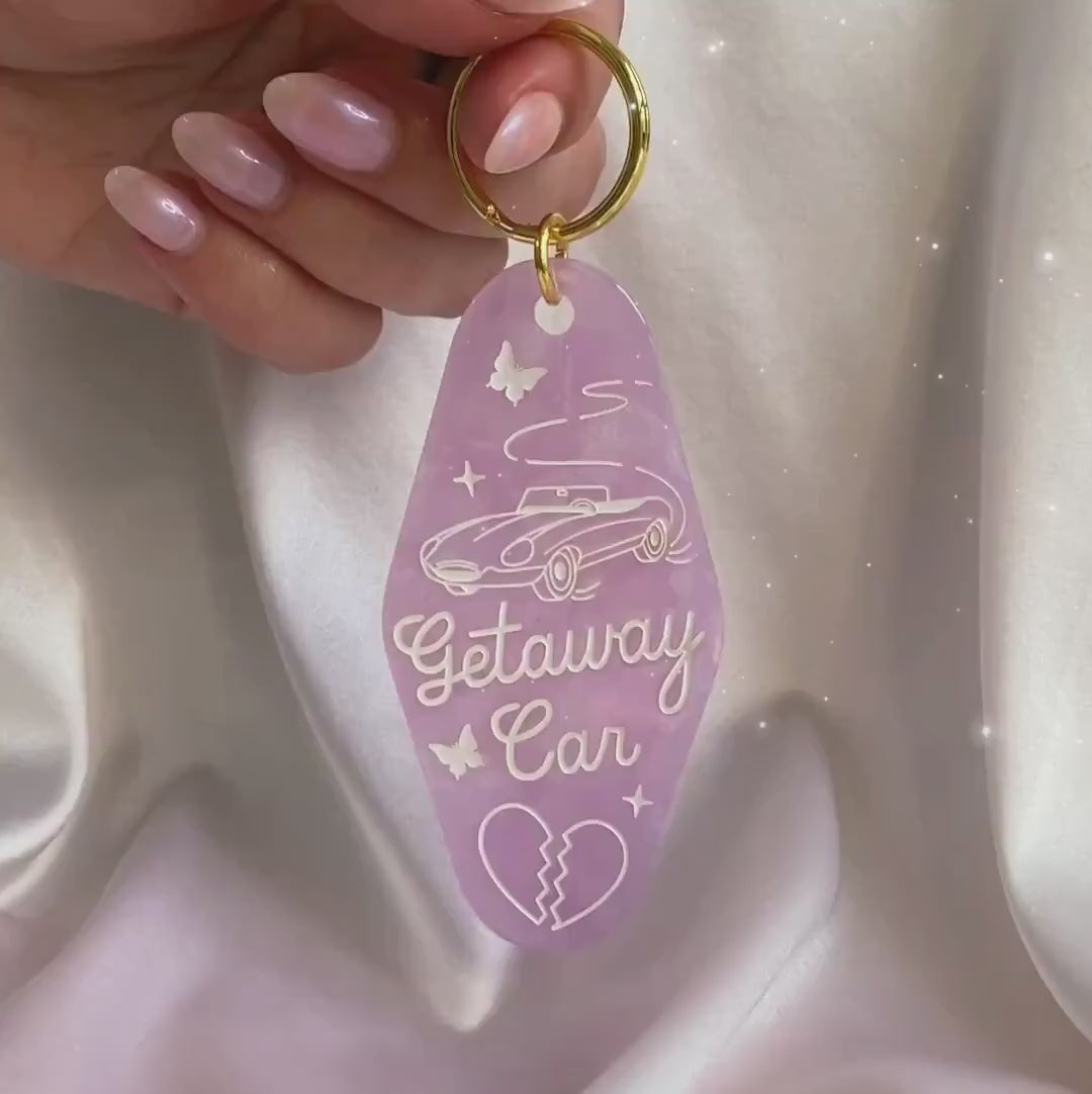 Getaway_Car_Motel_Keychain_-_Lilac_Opalescent_-_Taylor_Swift_Swiftie_VIDEO