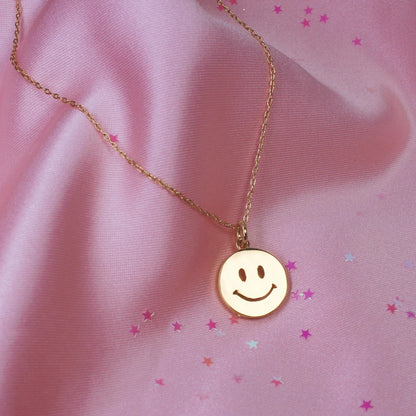 Smiley Necklace, Gold